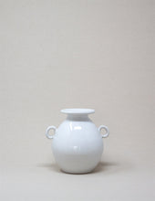 Carregar imagem no visualizador da galeria, Jarra com asas