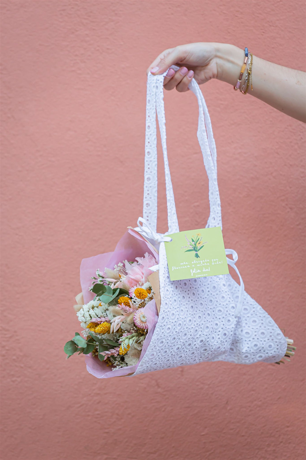 Box: Bag Bouquet bordado inglês